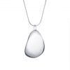rose-petal-pendant-silver-necklace-efva-attling_11-100-00214_