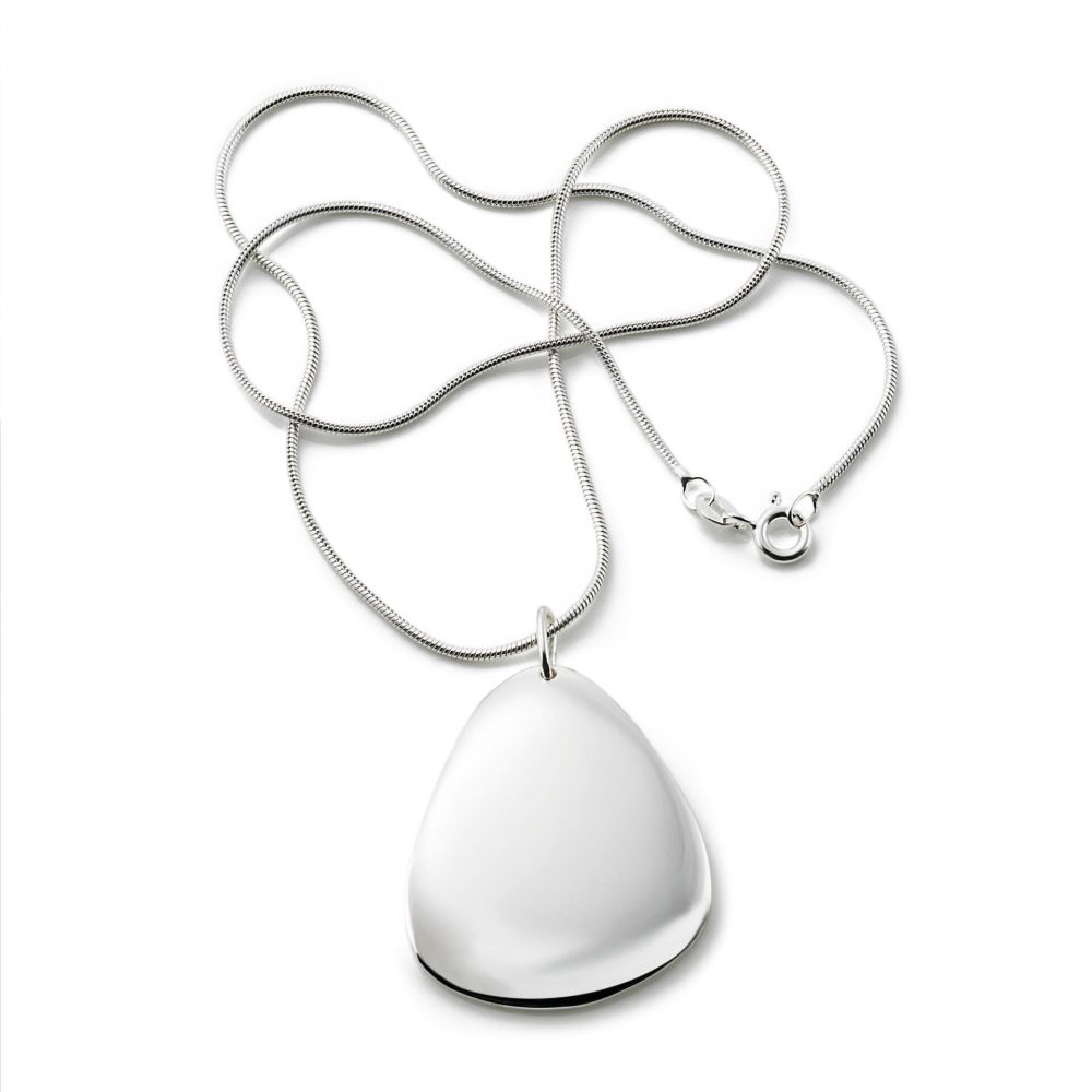 rose-petal-pendant-silver-necklace-efva-attling_11-100-00214_3