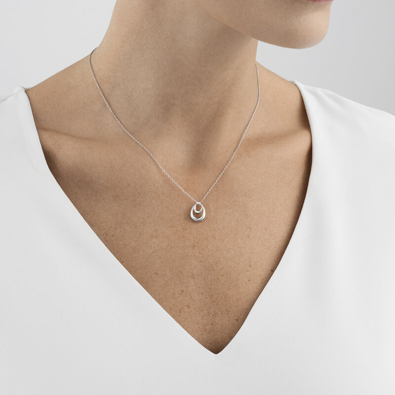 OnModel__10012310-OFFSPRING-pendant-small