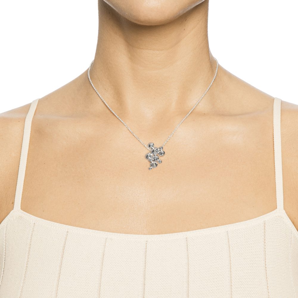 efvaattling-cremantnecklace2