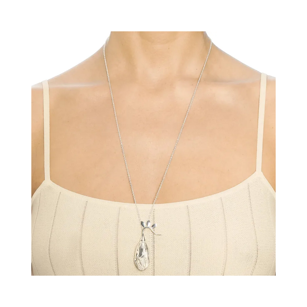 Freesia pendant 2