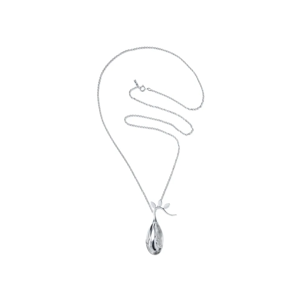 Freesia pendant 3