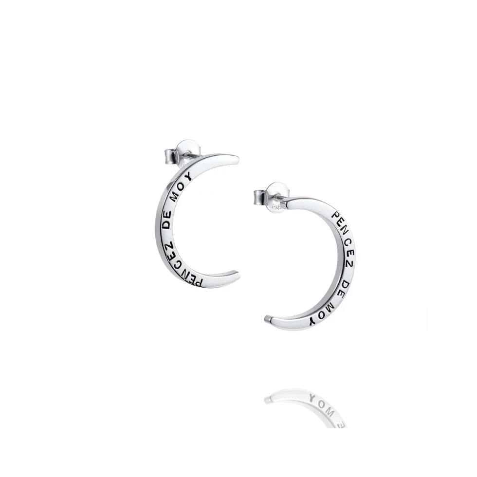 Pencez moon ear 1