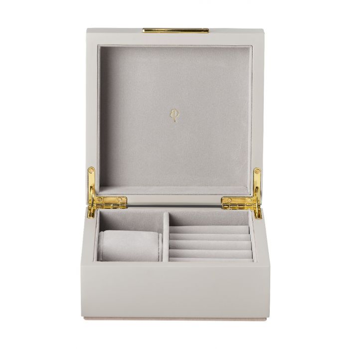 edblad-jewellery-box-s-light-clay-gold-pi-123937-open