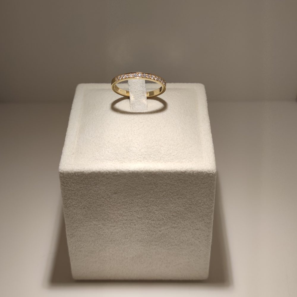 Engelbert Alliansring 15x0,01ct (0,15ct)