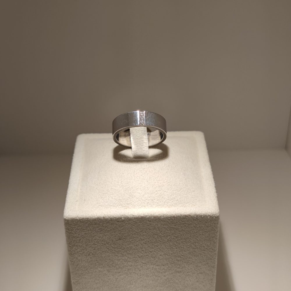 Engelbert Stenring 3x0,02ct (0,06ct)